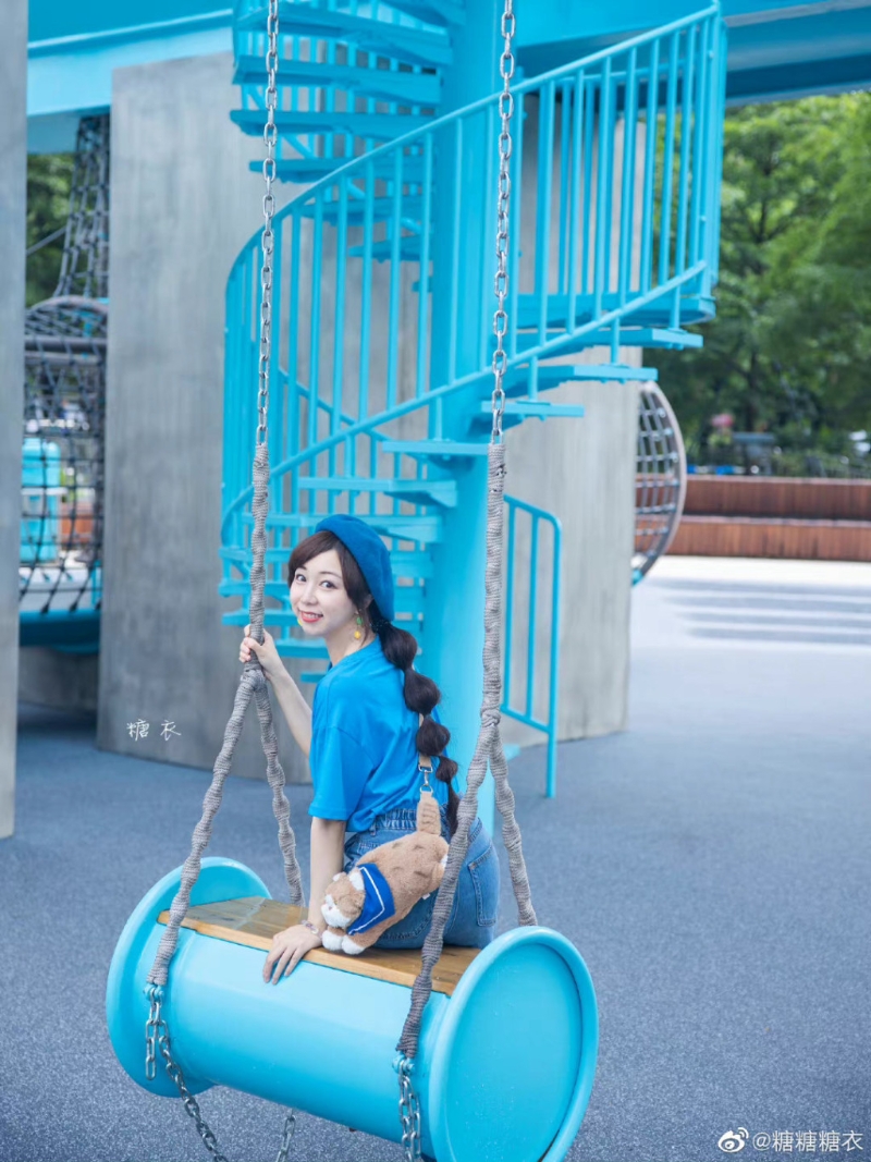 設有劇場藝術空間、「油樂園」花園、特色咖啡店等等。（圖片來源：微博@糖糖糖衣）