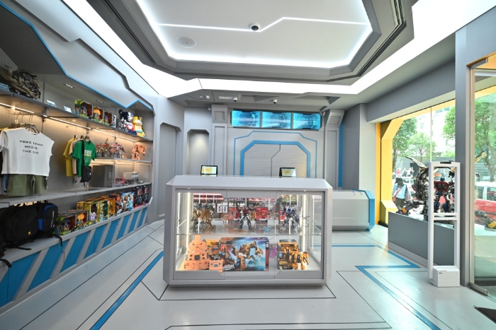 餐廳設有商品專賣店。