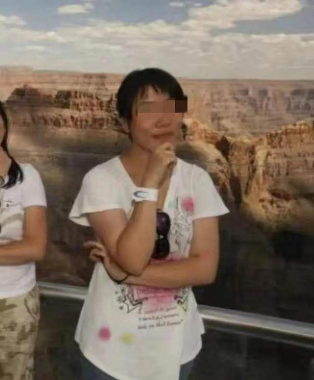 董思槿年輕時照片 董思槿年輕時照片