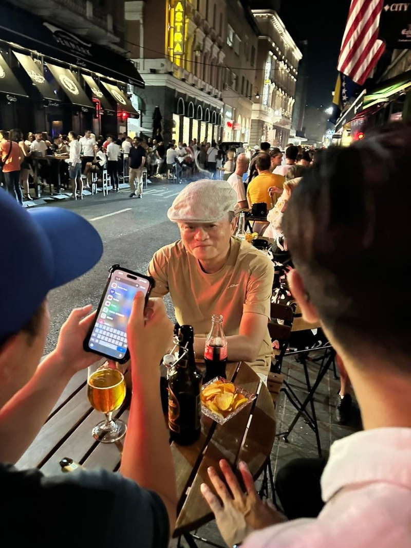 馬云在薩拉熱窩現身