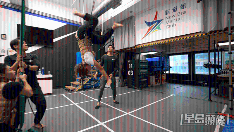 原來后空翻初學者都可以輕松上手！