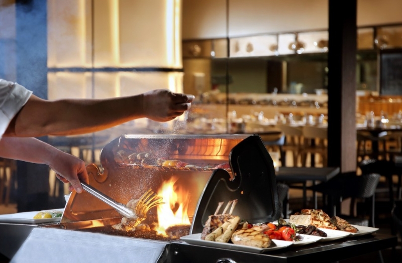 炭燒即場BBQ主題自助晚餐送椰皇特飲 炭燒即場BBQ主題自助晚餐送椰皇特飲