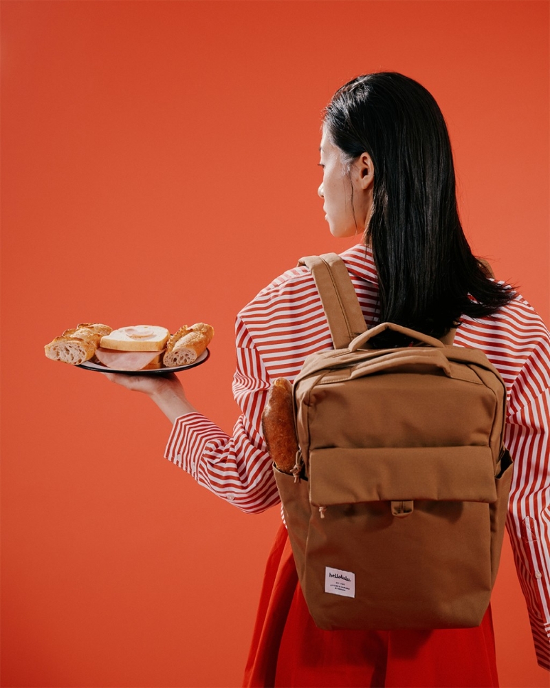 環保版本Mini Carter背囊，$548，hellolulu，采用防水涂層，配搭拉鏈前袋附磁扣及鑰匙夾。