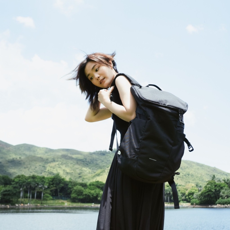 Pathfinder背囊，$600，Doughnut，配合便便攜式子支架可改裝成露營椅