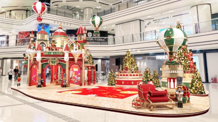 圍方The Wai迎來開幕后首個圣誕節。