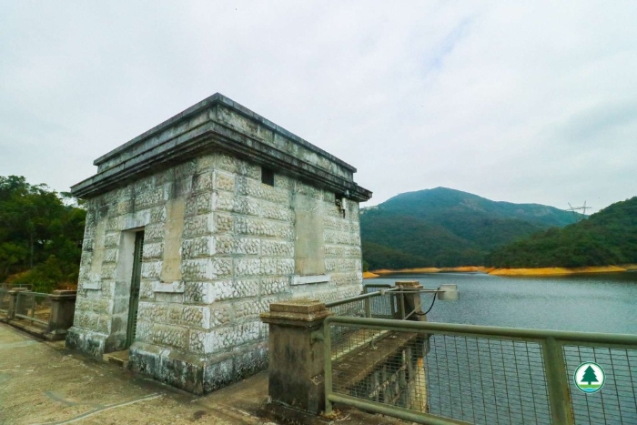 香港仔郊野公園─香港仔上水塘 香港仔郊野公園─香港仔上水塘