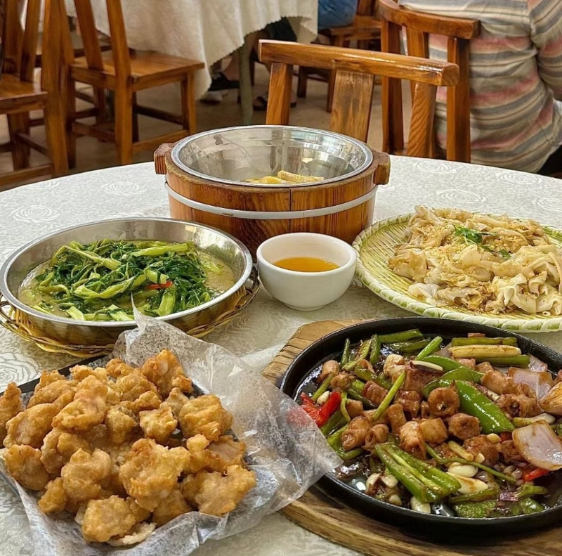 成惠食府 圖片來源:小紅書@全糖不加冰 成惠食府 圖片來源:小紅書@全糖不加冰