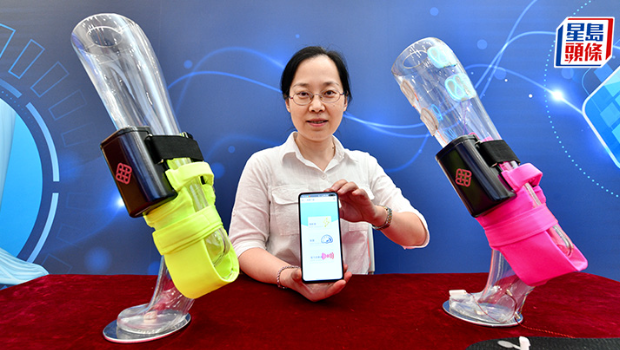 胡曉翎指“智云行健步儀”擬于明年商品化，團隊正優化設計，使設備更穩定、小巧及通過安全認證。