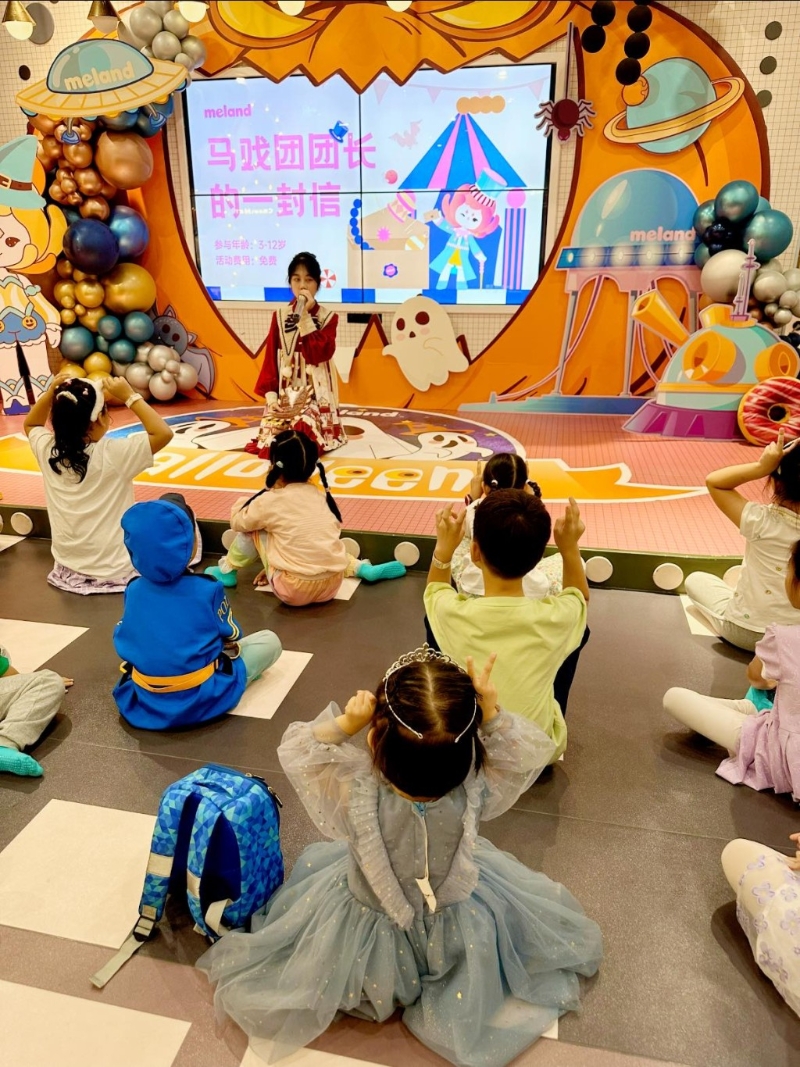 場內不時舉行工作坊及講 故事環節，深受小孩子歡迎。（圖片授權：Anita Wu）