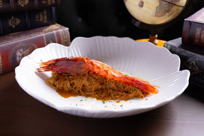 Bochord典雅書室歐陸餐廳——西班牙紅蝦配蝦子面（晚市套餐），將本地老字號的蝦子面配原只西班牙紅蝦、自制紅蝦醬及蝦子等，鮮美有層次。