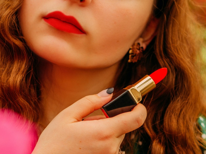 唇膏是不少愛美人士必備的化妝品。資料圖片