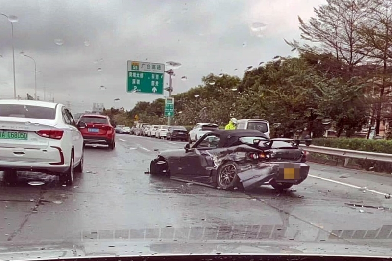 辣跑損毀嚴重。