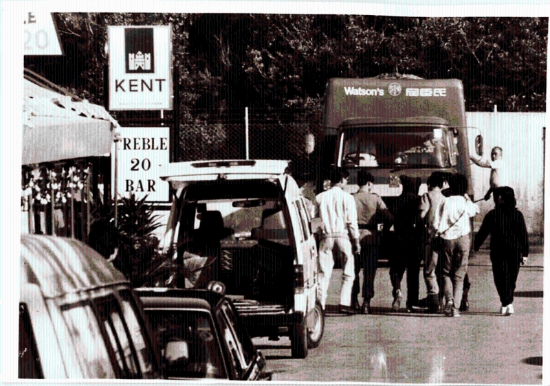 兇手被帶到案發地案件重演