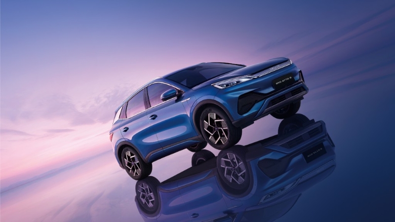 比亞迪以101.6GWh總容量屈居第2名，年度增幅51%。