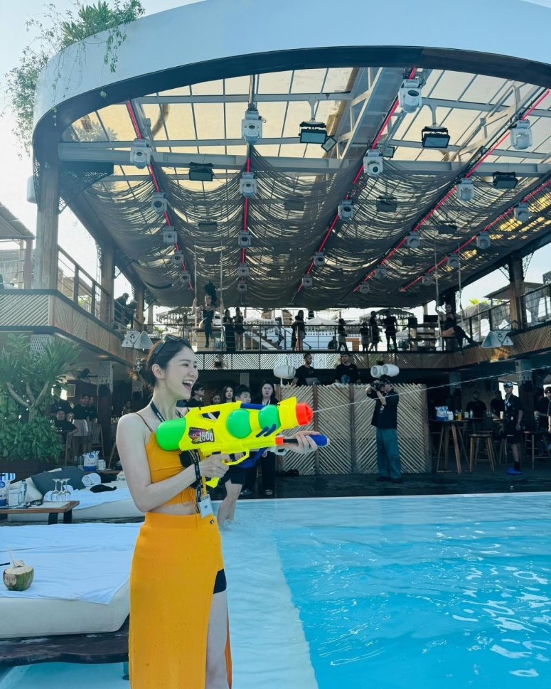 林峯老婆獨自去布吉狂歡？4