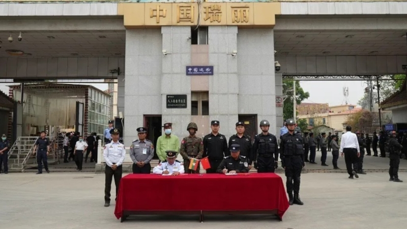 作案工具亦犯移交予中方 作案工具亦犯移交予中方