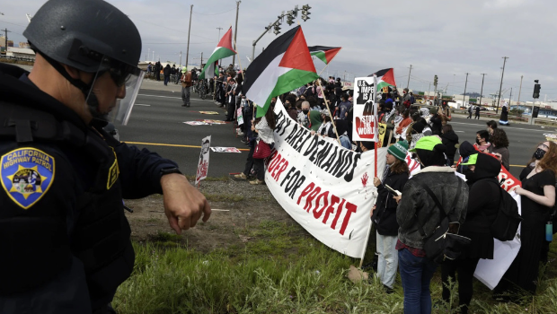 親巴勒斯坦示威者癱瘓美國交通 親巴勒斯坦示威者癱瘓美國交通