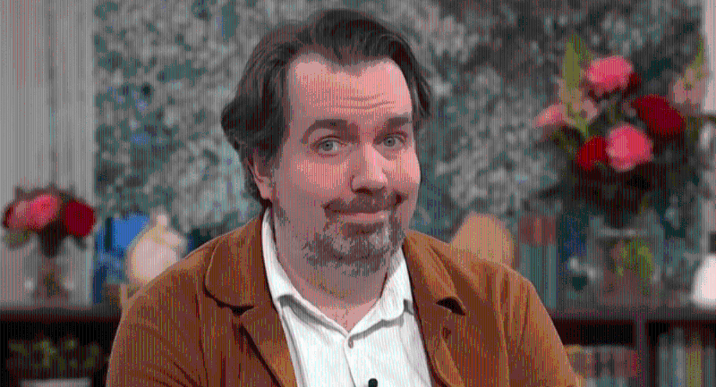 40 歲的馬特·巴爾 （Matt Barr） 是媒體形容擁有“英國最大”的人。