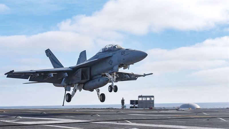 美軍F-18戰機。