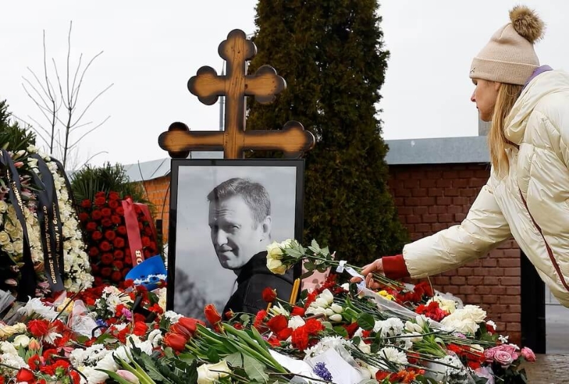 納瓦利內的墳墓 納瓦利內的墳墓