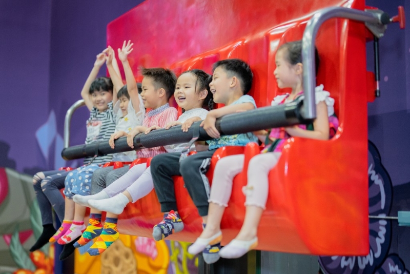 新濠影滙必玩4層超大室內游樂場