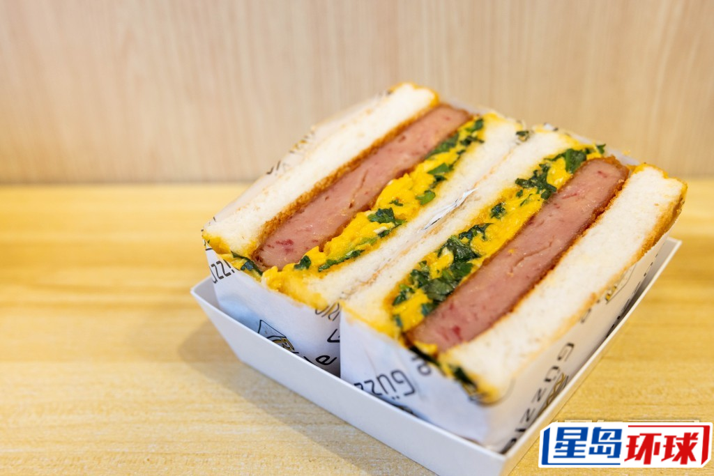 招牌勁芫荽餐肉滑蛋三文治($37) 招牌勁芫荽餐肉滑蛋三文治($37)