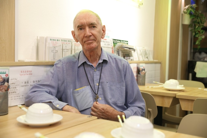 廟街神父胡頌恒稱餐室開業至今尚未收支平衡，但感恩香港仍有很多有心人支持及幫忙。