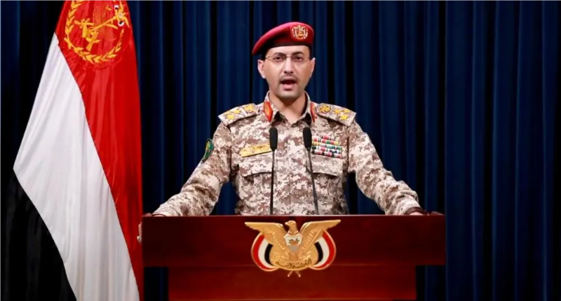 也門胡塞武裝發言人葉海亞·薩雷亞在薩那發表聲明。