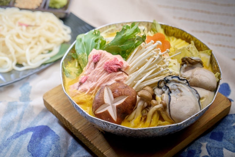 究極春野菜廣島蠔海膽湯鍋 $358 究極春野菜廣島蠔海膽湯鍋 $358