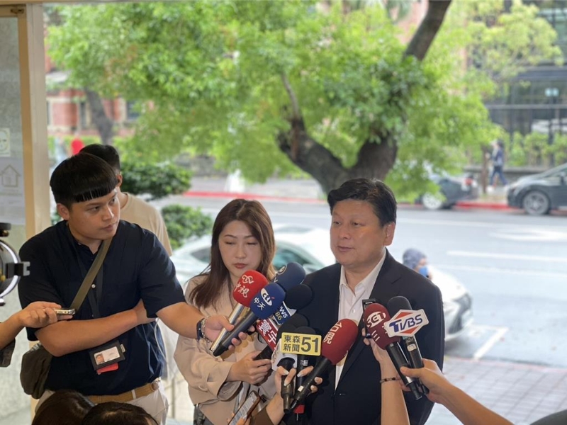 韓國瑜6日中午宴請國民黨部份委員會“立委”