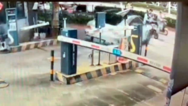 小米SU7失控？