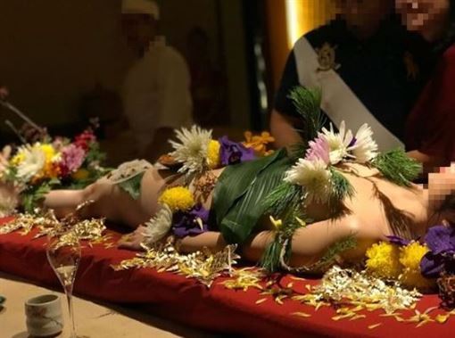 女體盛照片 女體盛照片