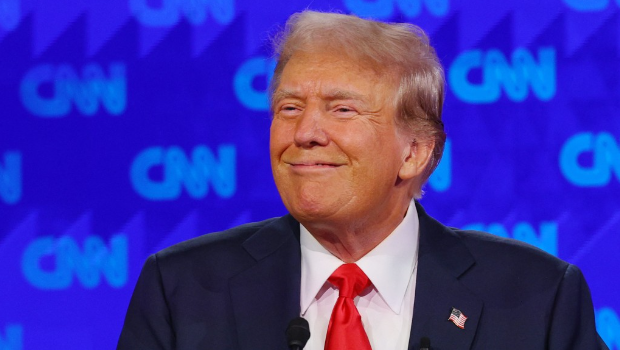 特朗普嘲拜登口誤 特朗普嘲拜登口誤