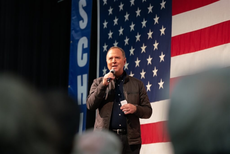 美國民主黨眾議員亞當·希夫。