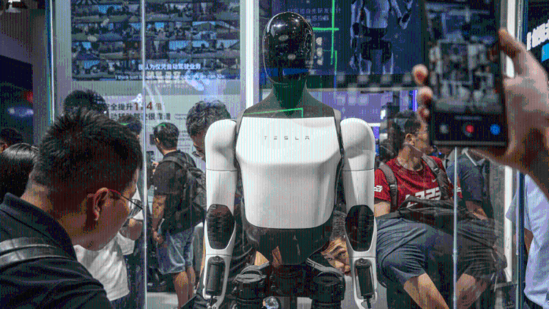 Tesla人形機械人料明年生產