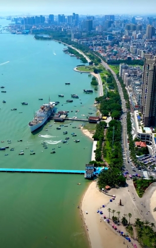 3. 觀海長廊 湛江觀海長廊共有三條，其中湛江八景之一的金海岸觀海長廊是3A級景區，全長約3公里。圖片來源：小紅書@海之光