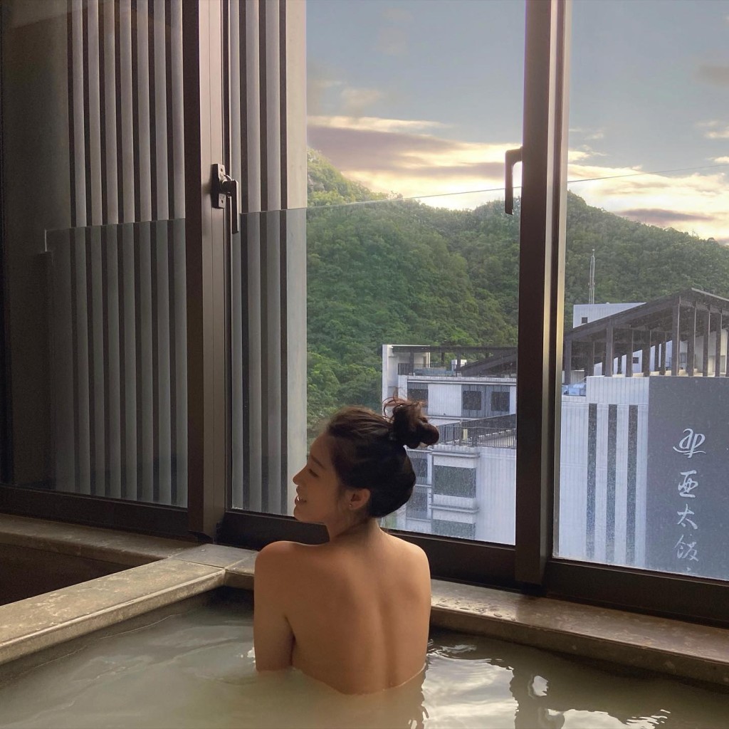 郭佩文性感照 郭佩文性感照