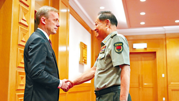 罕見晤軍委副主席 罕見晤軍委副主席