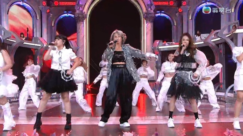 VS--myTVSUPER-28773505_50_ VS--myTVSUPER-28773505_50_