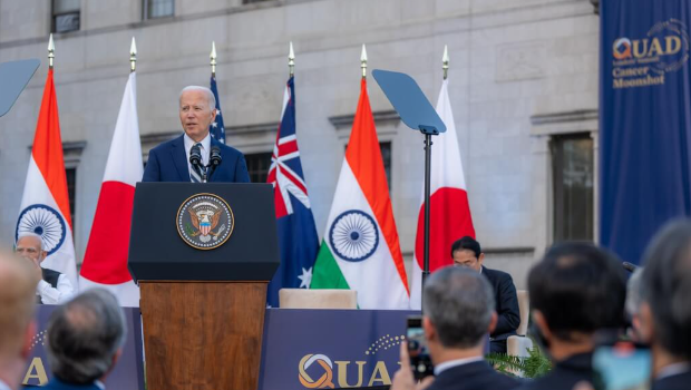 拜登未關閉麥克風意外錄下談話 拜登未關閉麥克風意外錄下談話