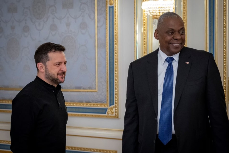 奧斯汀宣布向烏克蘭提供4億美元武器。路透社