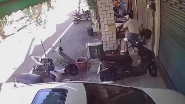 桃園當街強抱女童 桃園當街強抱女童