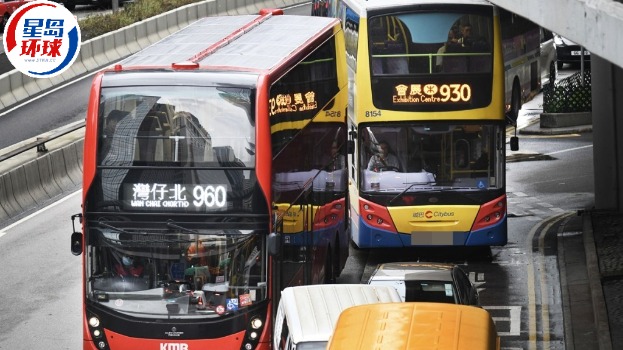 港巴士 港巴士