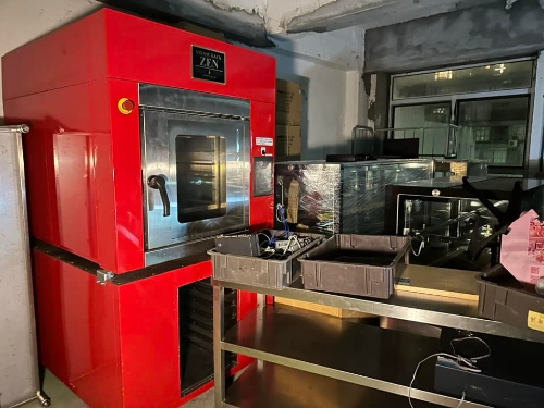 網民：“呢度啲爐成幾十萬”（圖片：“窮游廢墟”FB專頁）