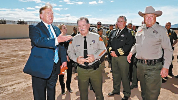 特朗普擬賦予地方政府更大權力