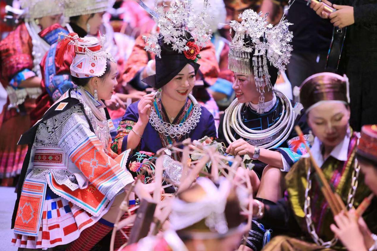 貴州時裝周·凱里村T 貴州時裝周·凱里村T