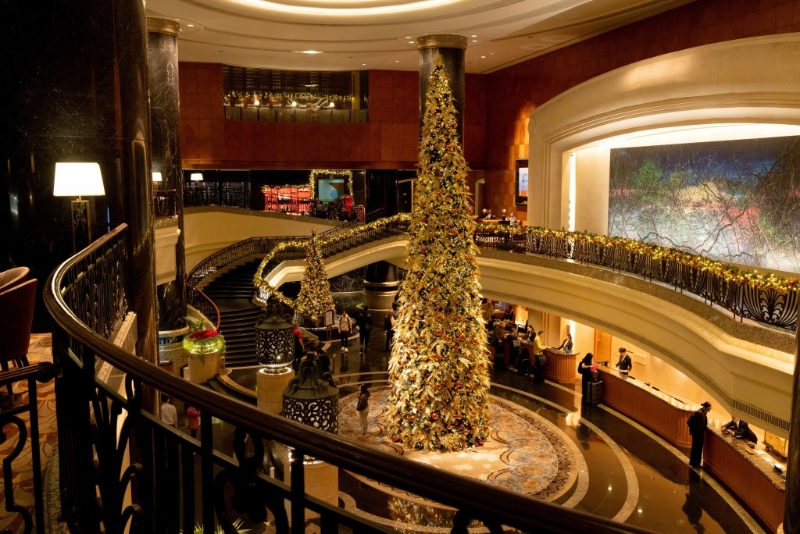 香港君悅酒店咖啡廳空間感十足 香港君悅酒店咖啡廳空間感十足