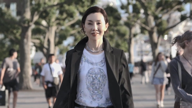 張曼玉依然很有星味。