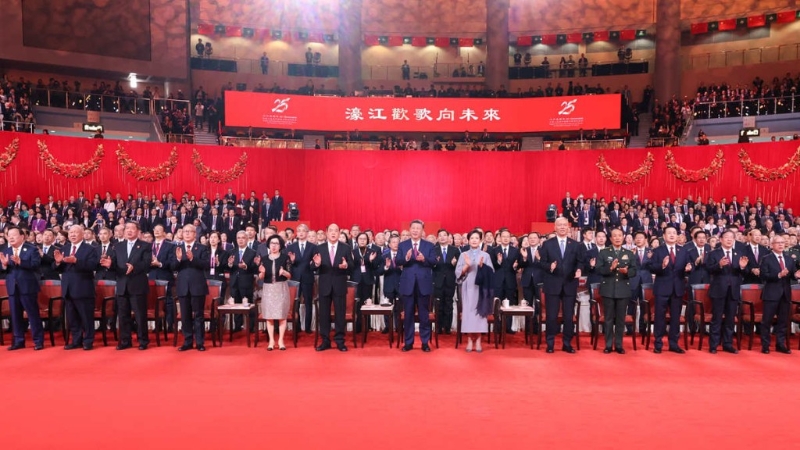 慶祝澳門回歸祖國25周年文藝晚會在澳門舉行。新華社圖片