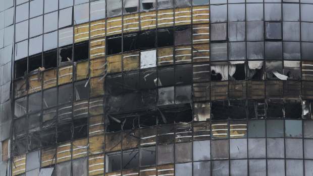 大廈的外墻損毀。